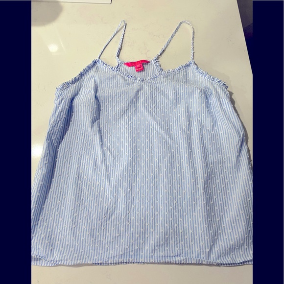 Lilly Pulitzer Tops - Lilly Pulitzer blue & white striped tank.